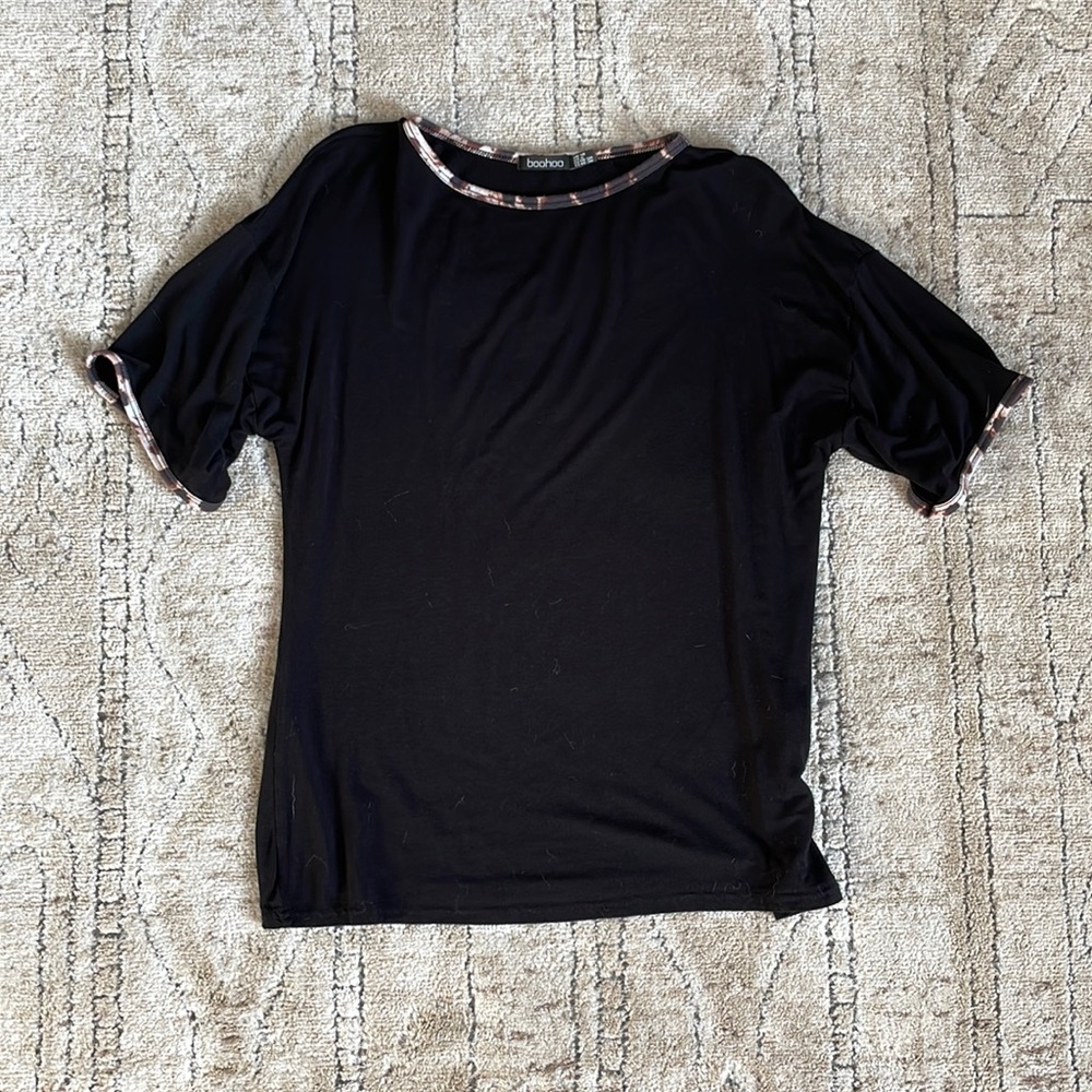 Black Tee with Cheetah Accent